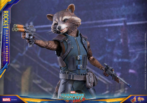 Illustration for article titled Hot Toys' Rocket Raccoon Comes With a Blaster That's Almost Bigger Than He Is